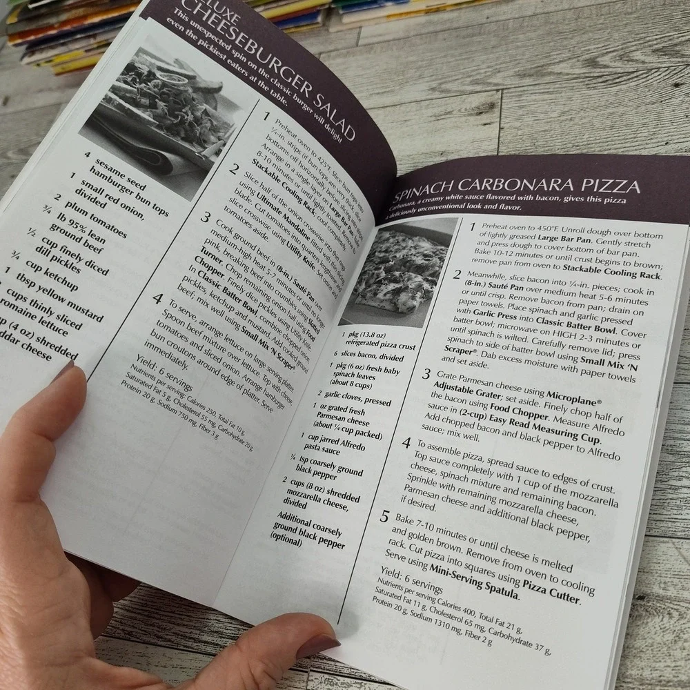 Pampered Chef Seasons Best‎ Cookbook 2008 Booklet Fall Winter Recipes Cozy-Core